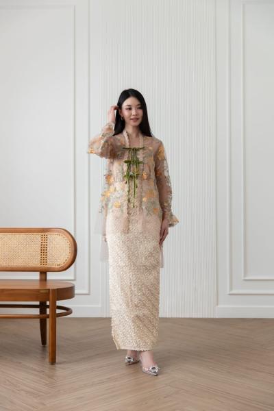 LR238 Hartini Set in Cream Gold