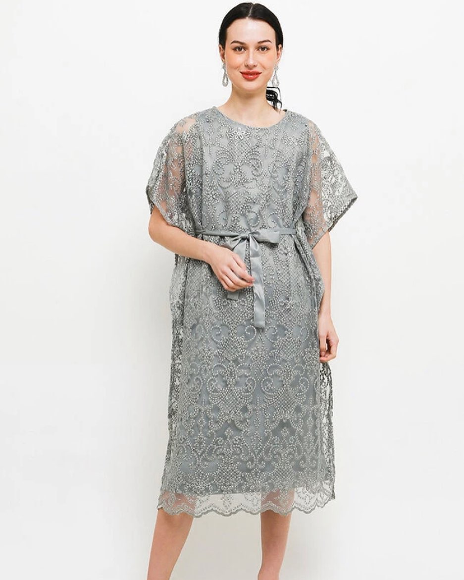 LR013 Tie Dress