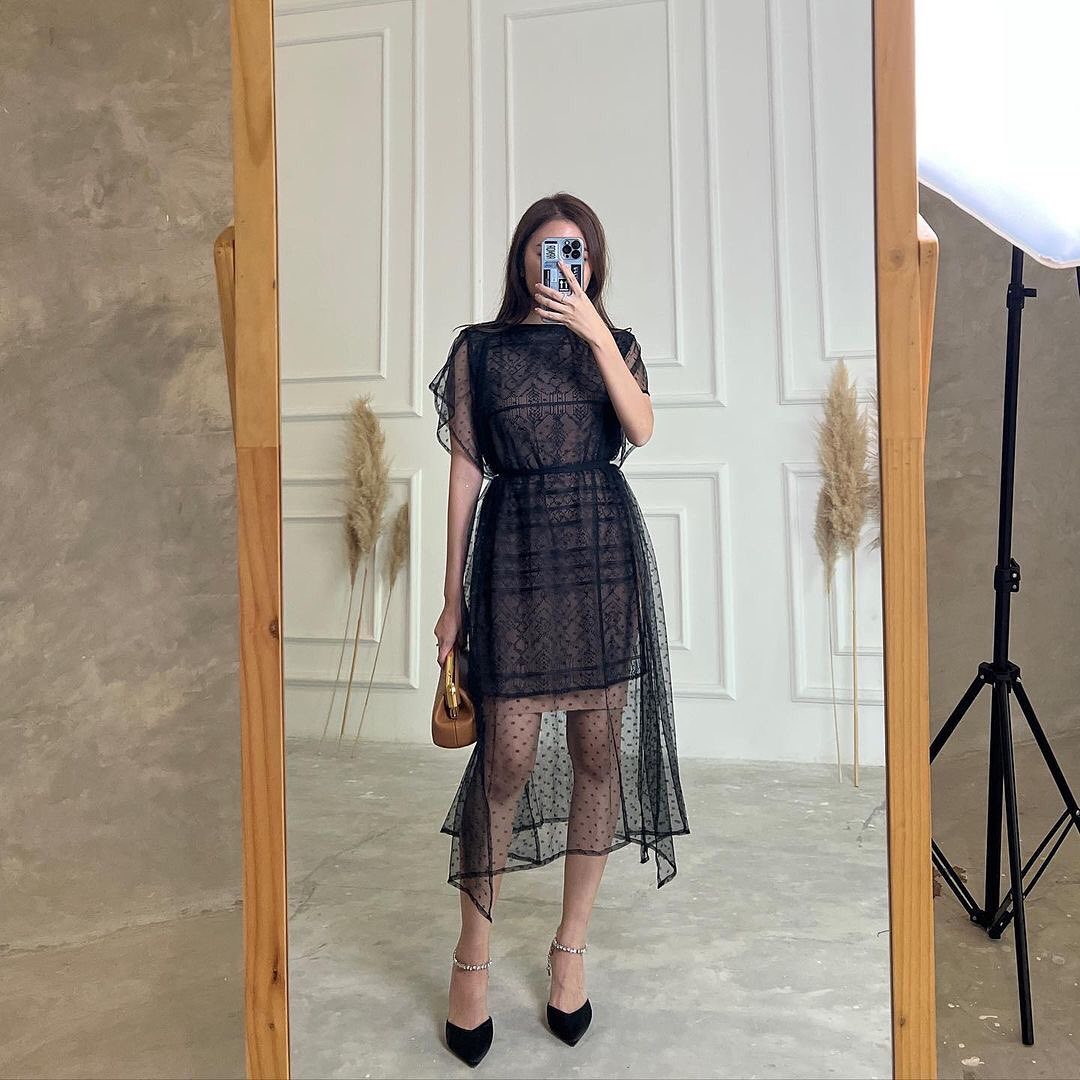 LR020 Holly Dress