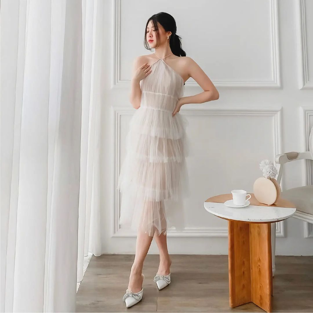 LR147 Milan Dress