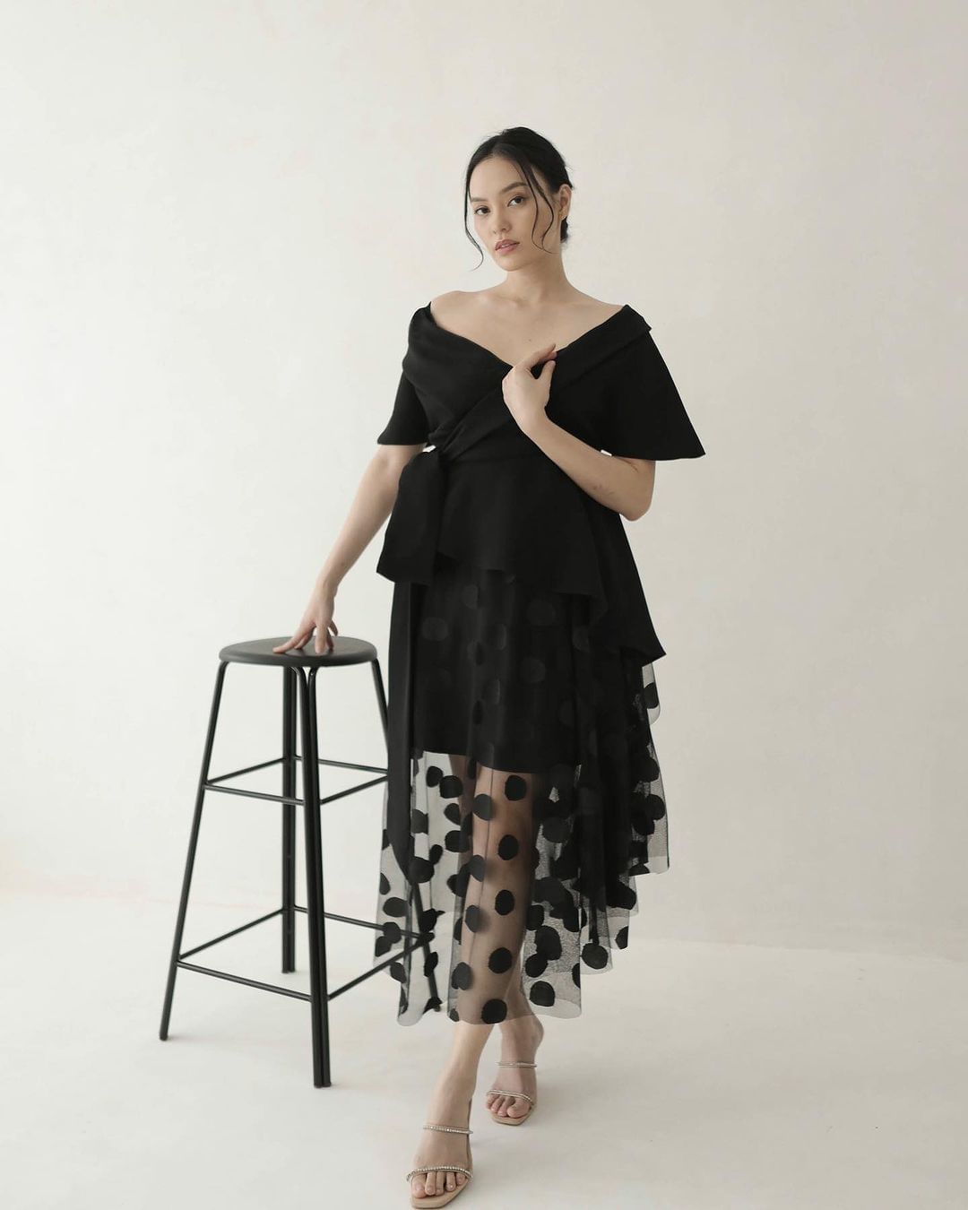 LR176 Salvia Set Black