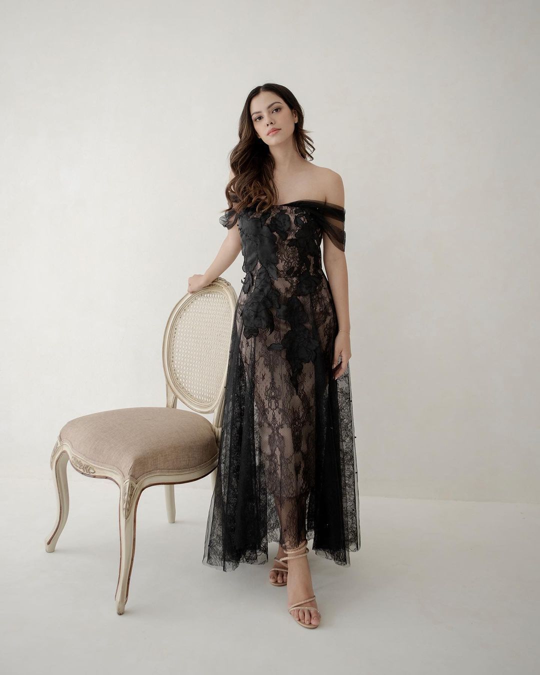 LR177 Estella Set Black