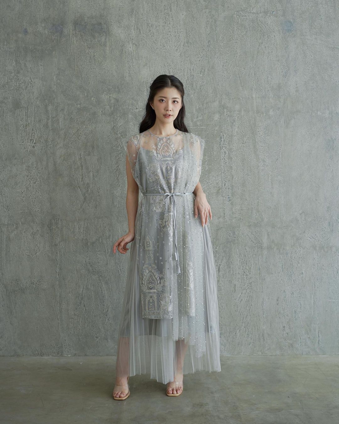 LR194 Bianca Dress In Silver Sage