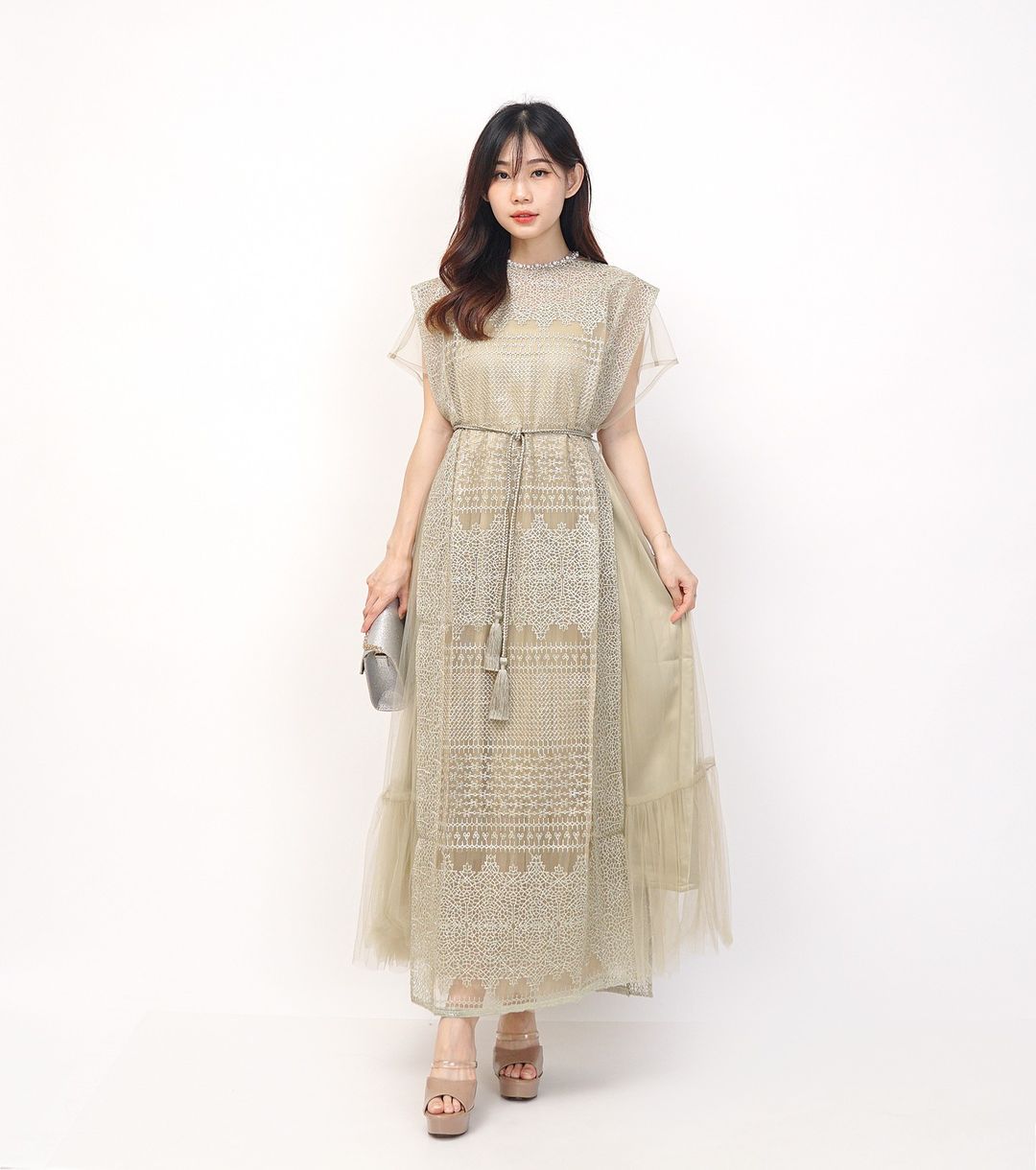 LR202 Aruna Dress in Sage Green