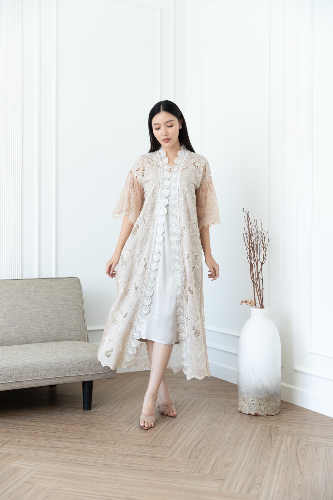 LR260 Lily Set in Nude