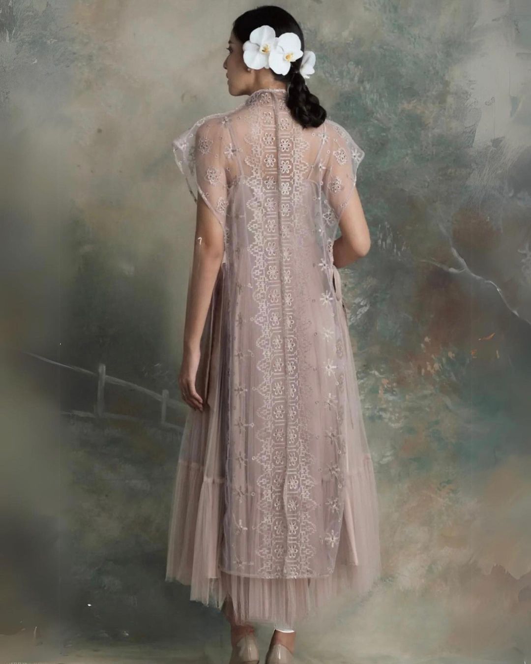 LR156 Kamboja Dress