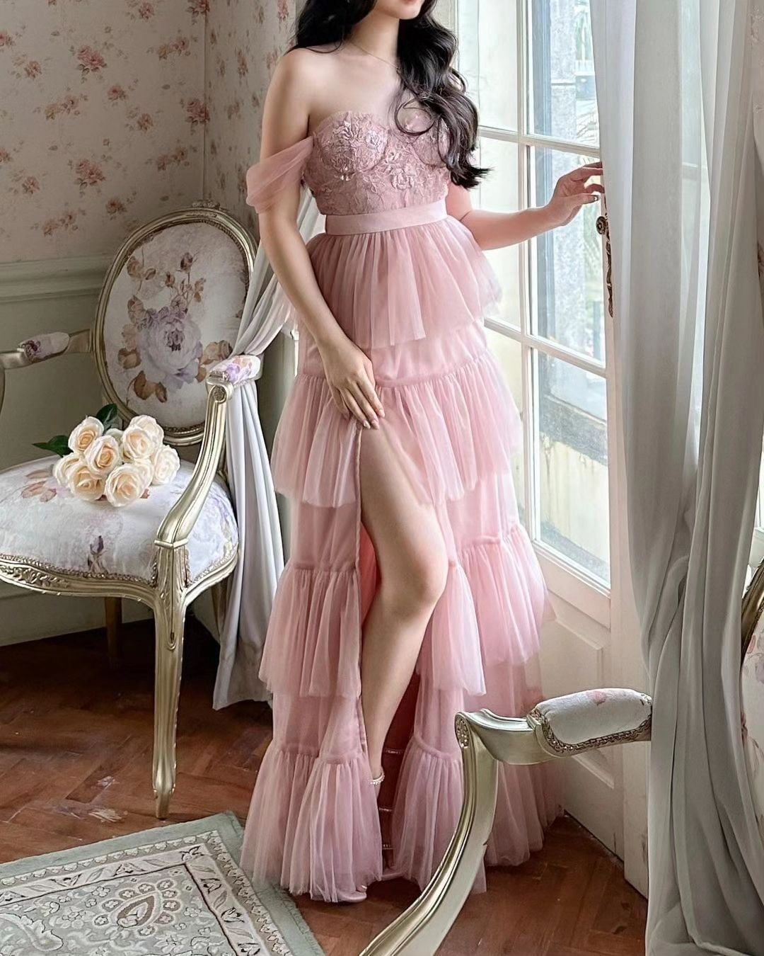 LR143 Juliette Dress in Rose Gold